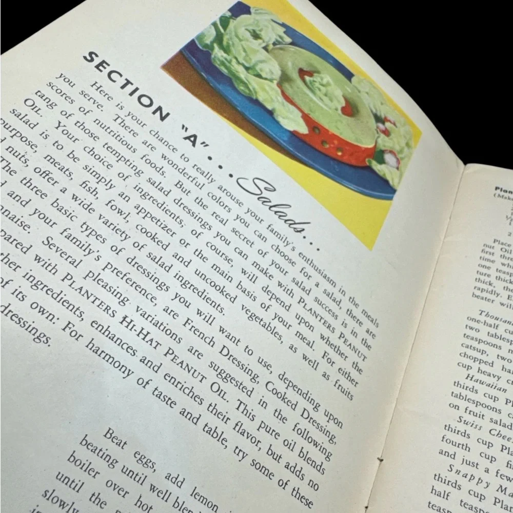Vintage 1948 planters